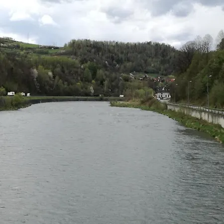 Nad Dunajcem Liptak فيلة Tylmanowa